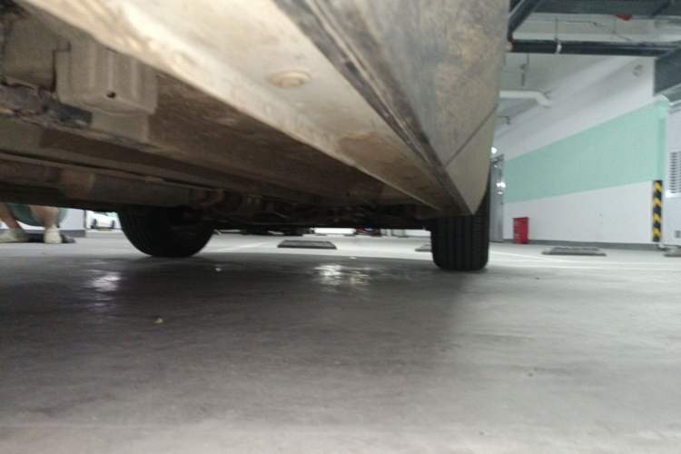 Used GAC Trumpchi EMKOO 2022 1.5T Supernova Pro Edition Chassis Rear Right