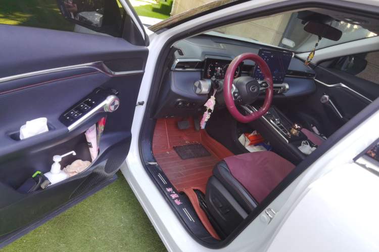 Used GAC Trumpchi EMKOO 2022 2.0 ATK TwinStar Pro Edition Driver Seat