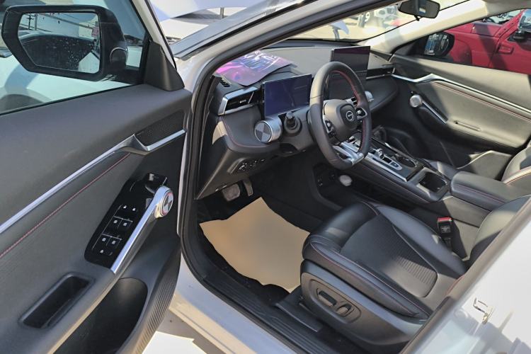 Used GAC Trumpchi EMKOO 2022 1.5T Supernova Pro Edition Driver Seat