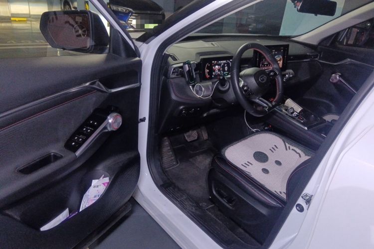 Used GAC Trumpchi EMKOO 2022 2.0 ATK Gemini Edition Driver Seat