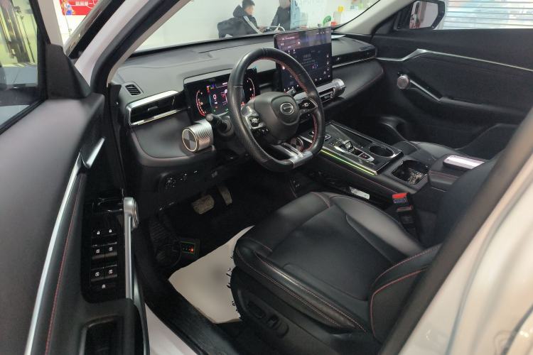 Used GAC Trumpchi EMKOO 2022 2.0 ATK TwinStar Pro Edition Driver Seat