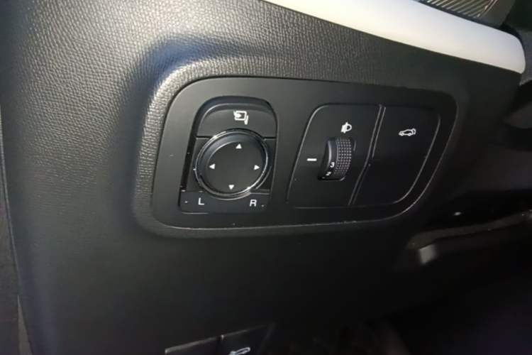 Used GAC Trumpchi EMKOO 2022 1.5T Supernova Pro Edition Driver Seat