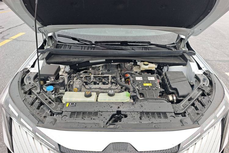 Used GAC Trumpchi EMKOO 2022 2.0 ATK Gemini Edition Engine Bay