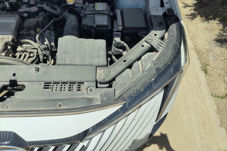Used GAC Trumpchi EMKOO 2022 1.5T Supernova Pro Edition Engine Bay Left