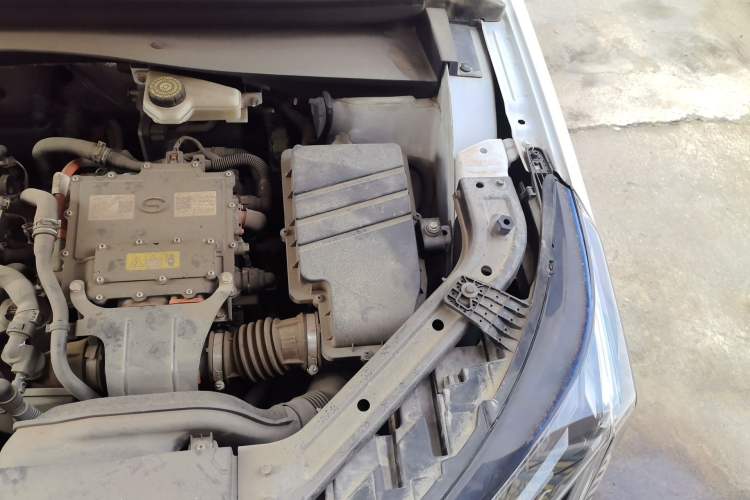 Used GAC Trumpchi EMKOO 2022 2.0 ATK TwinStar Pro Edition Engine Bay Left