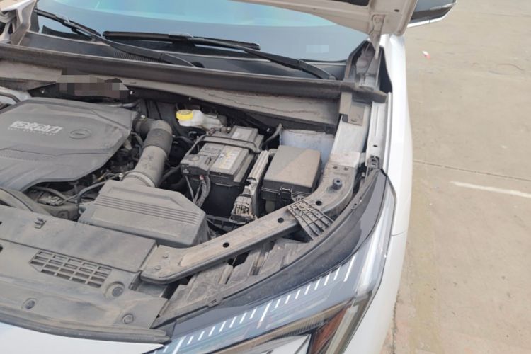 Used GAC Trumpchi EMKOO 2022 2.0T Neutron Star Max Edition Engine Bay Left