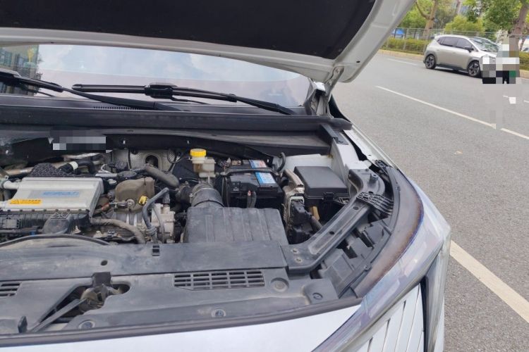 Used GAC Trumpchi EMKOO 2022 1.5T Supernova Pro Edition Engine Bay Left