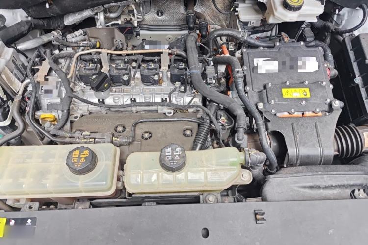 Used GAC Trumpchi EMKOO 2022 2.0 ATK TwinStar Pro Edition Engine Bay