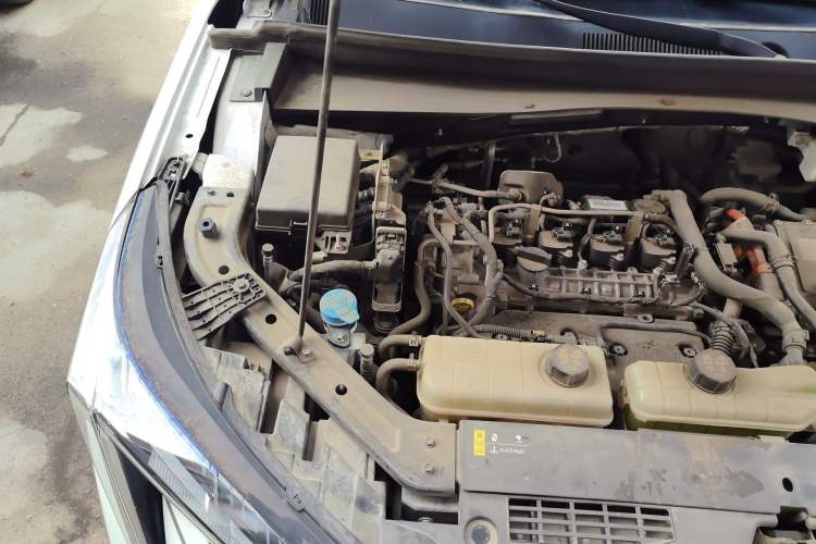 Used GAC Trumpchi EMKOO 2022 2.0 ATK TwinStar Pro Edition Engine Bay Right
