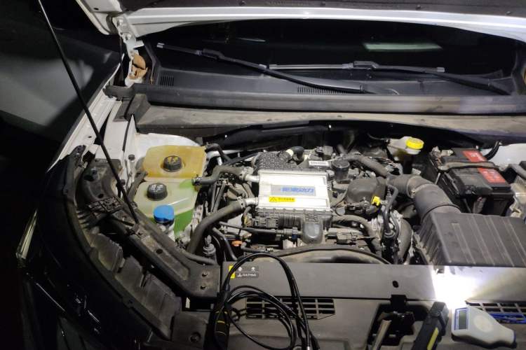 Used GAC Trumpchi EMKOO 2022 1.5T Supernova Pro Edition Engine Bay Right