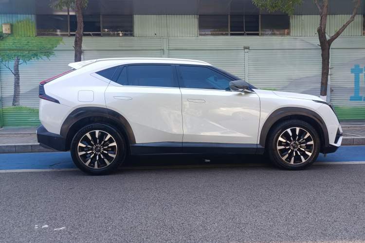 Used GAC Trumpchi EMKOO 2022 2.0 ATK TwinStar Max Edition Exterior 3