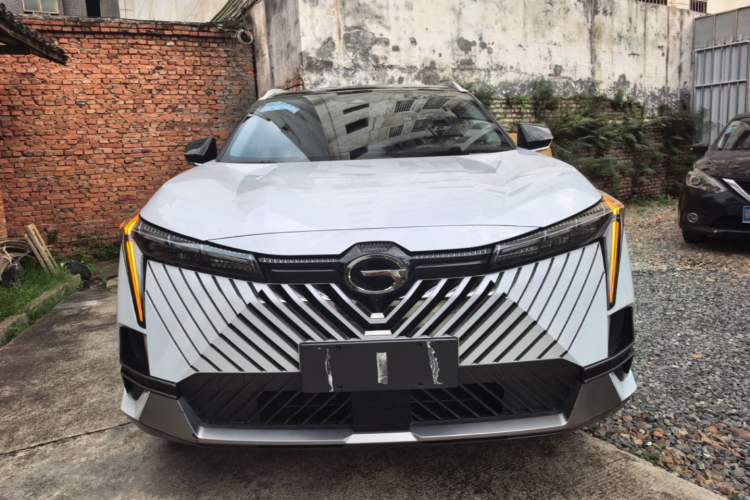 Used GAC Trumpchi EMKOO 2022 1.5T Supernova Max Edition Front