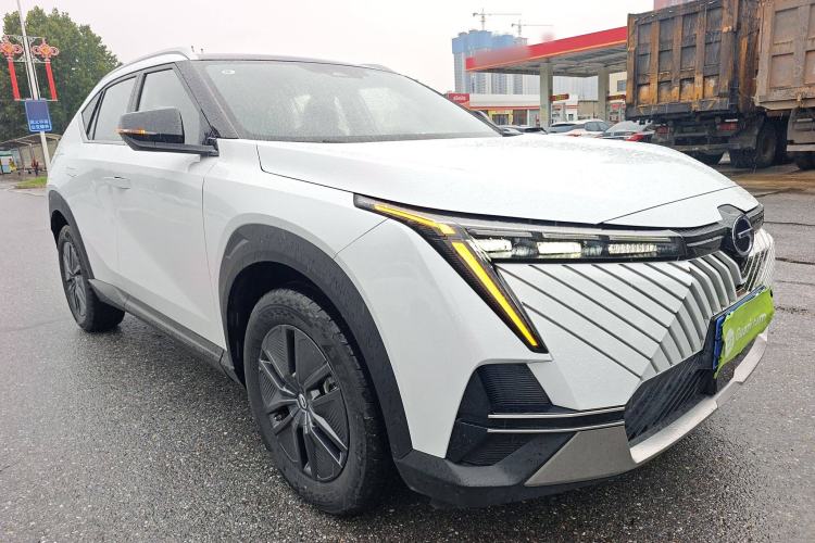Used GAC Trumpchi EMKOO 2022 2.0 ATK Gemini Edition Front Right 45 Deg