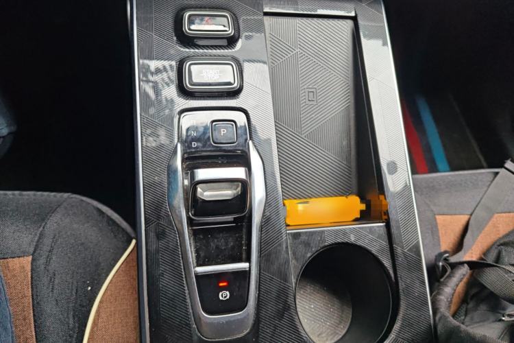Used GAC Trumpchi EMKOO 2022 1.5T Supernova Pro Edition Gear Lever