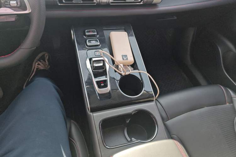 Used GAC Trumpchi EMKOO 2022 1.5T Supernova Edition Gear Lever