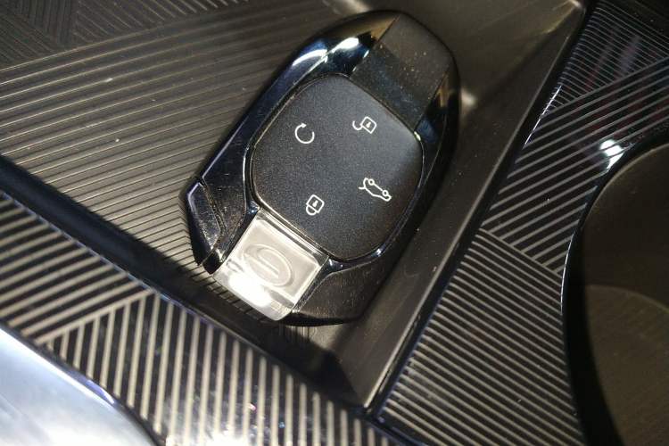Used GAC Trumpchi EMKOO 2022 1.5T Supernova Pro Edition Interior 1