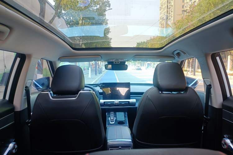 Used GAC Trumpchi EMKOO 2022 2.0 ATK TwinStar Max Edition Interior 10