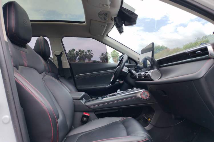 Used GAC Trumpchi EMKOO 2022 1.5T Supernova Max Edition Interior 2