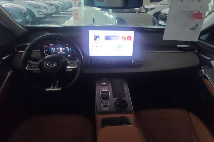 Used GAC Trumpchi EMKOO 2022 1.5T Supernova Pro Edition Interior 3