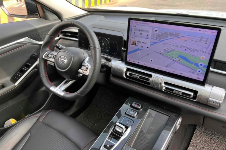 Used GAC Trumpchi EMKOO 2022 1.5T Supernova Pro Edition Interior 9