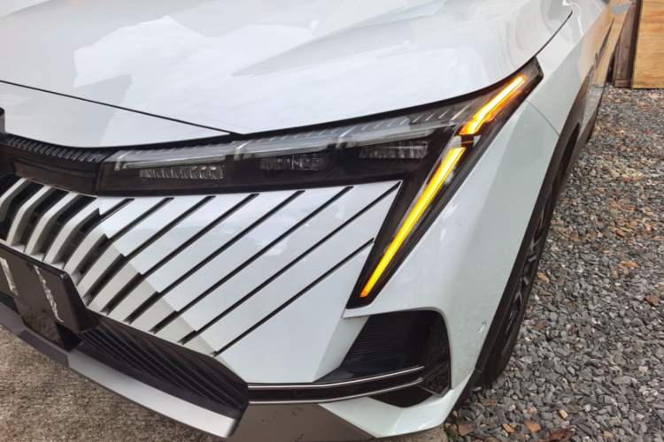 Used GAC Trumpchi EMKOO 2022 1.5T Supernova Max Edition Left Front Headlight