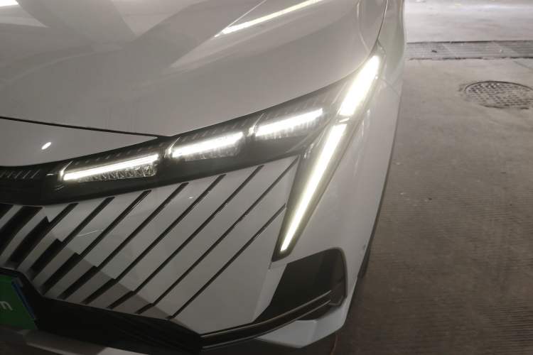 Used GAC Trumpchi EMKOO 2022 2.0 ATK TwinStar Max Edition Left Front Headlight