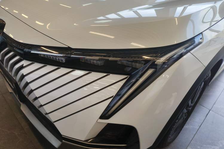 Used GAC Trumpchi EMKOO 2022 2.0 ATK Gemini Edition Left Front Headlight