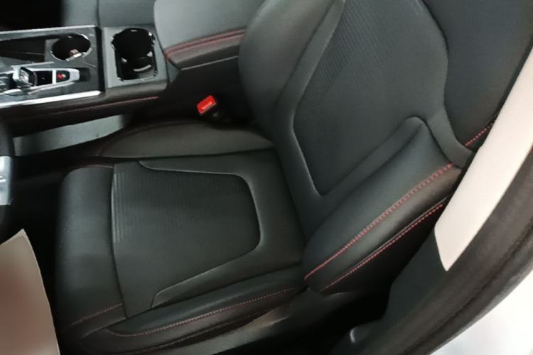 Used GAC Trumpchi EMKOO 2022 1.5T Supernova Pro Edition Left Front Seat