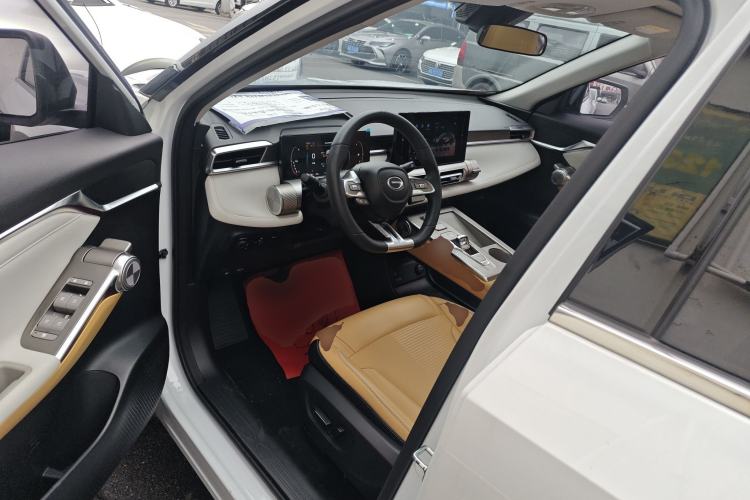 Used GAC Trumpchi EMKOO 2022 2.0 ATK Gemini Edition Left Front Seat