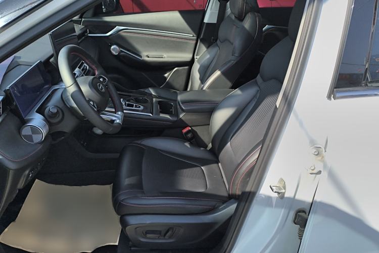 Used GAC Trumpchi EMKOO 2022 1.5T Supernova Pro Edition Left Front Seat