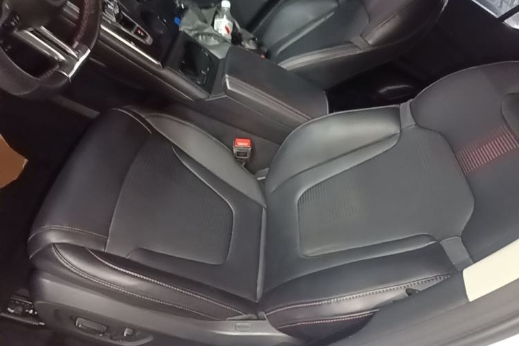 Used GAC Trumpchi EMKOO 2022 2.0 ATK Gemini Edition Left Front Seat