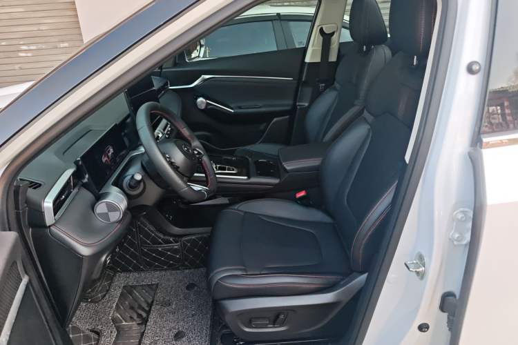 Used GAC Trumpchi EMKOO 2022 1.5T Supernova Pro Edition Left Front Seat