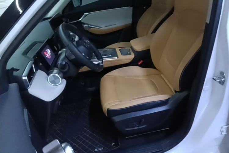 Used GAC Trumpchi EMKOO 2022 1.5T Supernova Pro Edition Left Front Seat