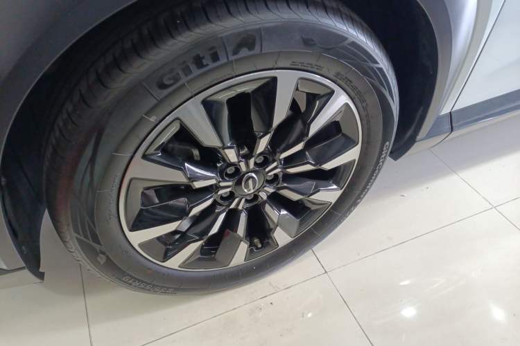 Used GAC Trumpchi EMKOO 2022 1.5T Supernova Pro Edition Left Front Wheel Hub
