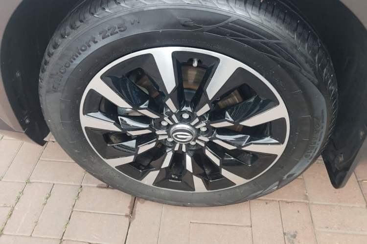 Used GAC Trumpchi EMKOO 2022 1.5T Supernova Pro Edition Left Front Wheel Hub
