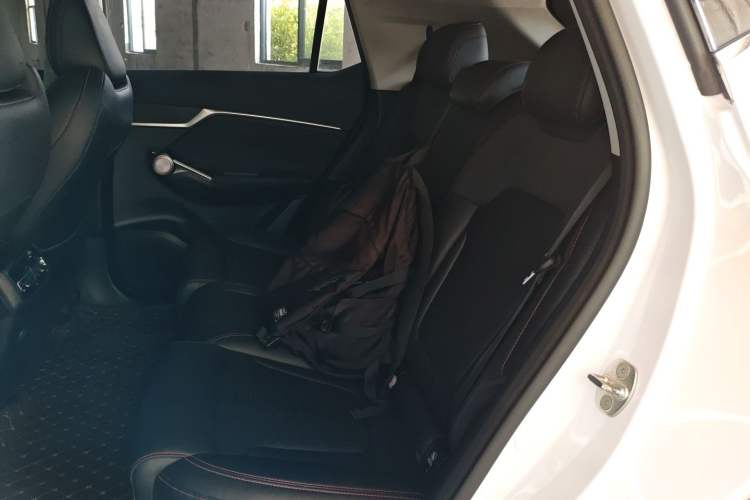 Used GAC Trumpchi EMKOO 2022 1.5T Supernova Pro Edition Left Rear Seat