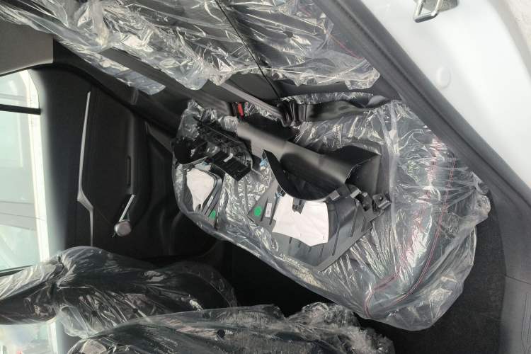Used GAC Trumpchi EMKOO 2022 1.5T Supernova Pro Edition Left Rear Seat