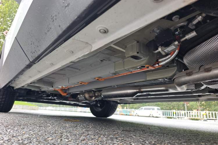 Used GAC Trumpchi EMKOO 2022 2.0 ATK Gemini Edition Left Side Sill