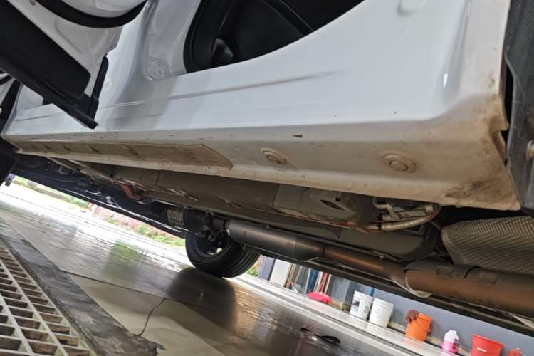 Used GAC Trumpchi EMKOO 2022 2.0 ATK TwinStar Pro Edition Left Side Sill