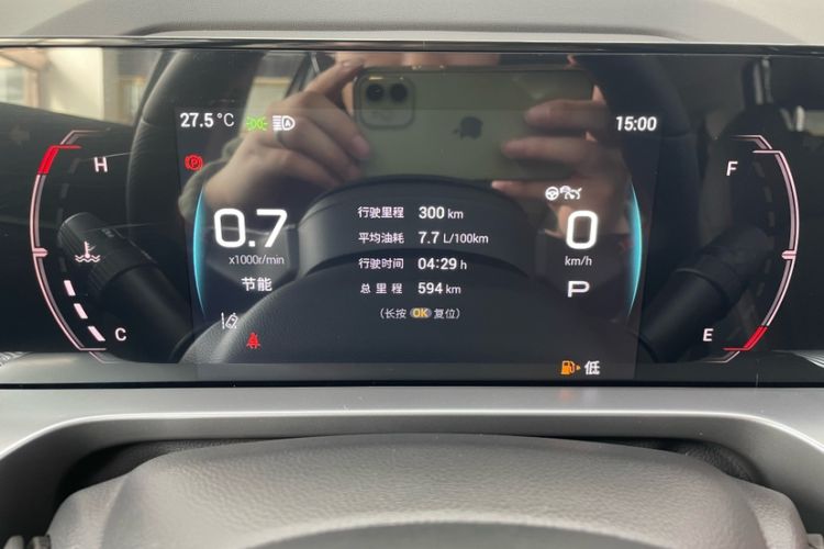 Used GAC Trumpchi EMKOO 2022 1.5T Supernova Pro Edition Odometer Close Up