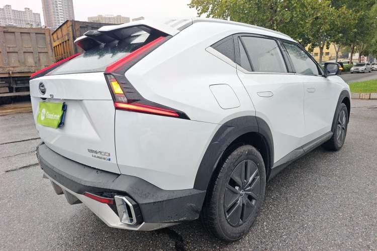 Used GAC Trumpchi EMKOO 2022 2.0 ATK Gemini Edition Rear Right 45 Deg