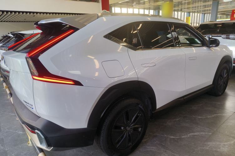 Used GAC Trumpchi EMKOO 2022 2.0 ATK Gemini Edition Rear Right 45 Deg