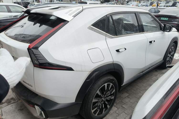 Used GAC Trumpchi EMKOO 2022 1.5T Supernova Pro Edition Rear Right 45 Deg