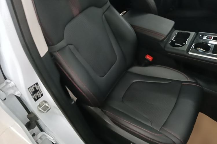 Used GAC Trumpchi EMKOO 2022 1.5T Supernova Pro Edition Right Front Seat