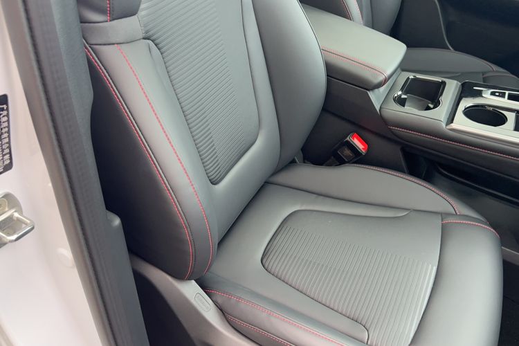 Used GAC Trumpchi EMKOO 2022 2.0 ATK TwinStar Pro Edition Right Front Seat