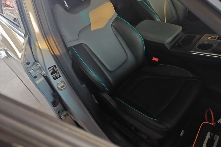 Used GAC Trumpchi EMKOO 2022 1.5T Supernova Max Edition Right Front Seat