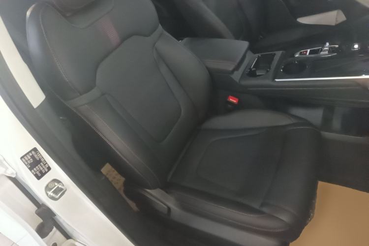 Used GAC Trumpchi EMKOO 2022 1.5T Supernova Edition Right Front Seat