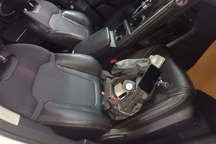 Used GAC Trumpchi EMKOO 2022 2.0 ATK Gemini Edition Right Front Seat