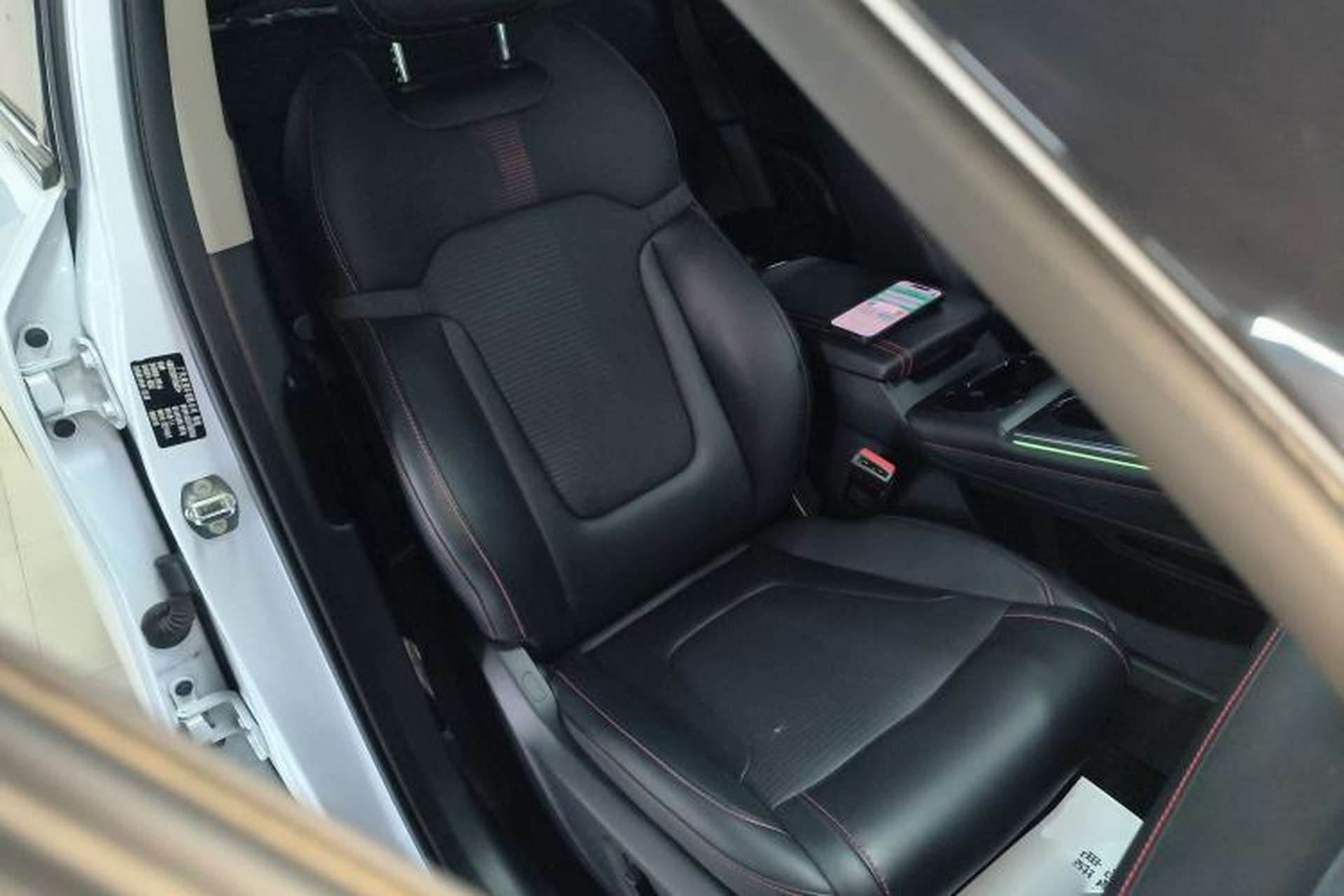 Used GAC Trumpchi EMKOO 2022 2.0 ATK TwinStar Pro Edition Right Front Seat