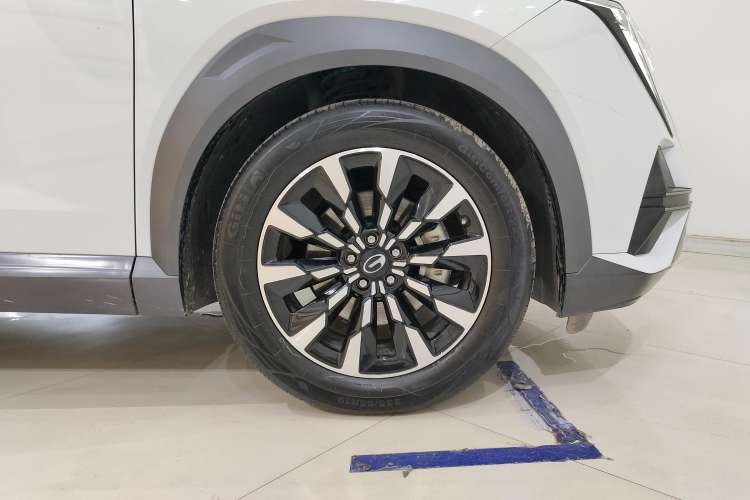 Used GAC Trumpchi EMKOO 2022 1.5T Supernova Pro Edition Right Front Wheel Hub